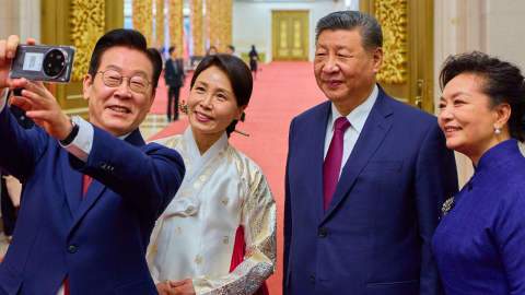 �� �����, �����ΰ� ������������ '��Ĭ'..."�� ���� ����"