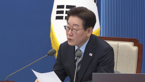 '��������' �۽� �߾�..."������ �������� �ݰ� ���� �༱ �� ��"