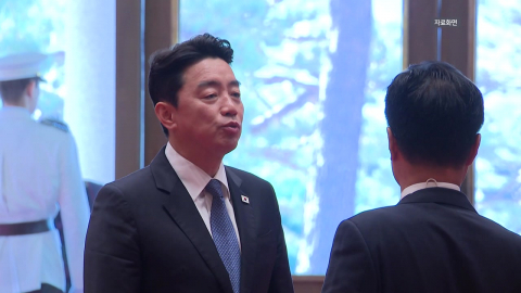 ���ƽ� �񼭽���, ���� ���� ǥ��..."���� å������ ����"